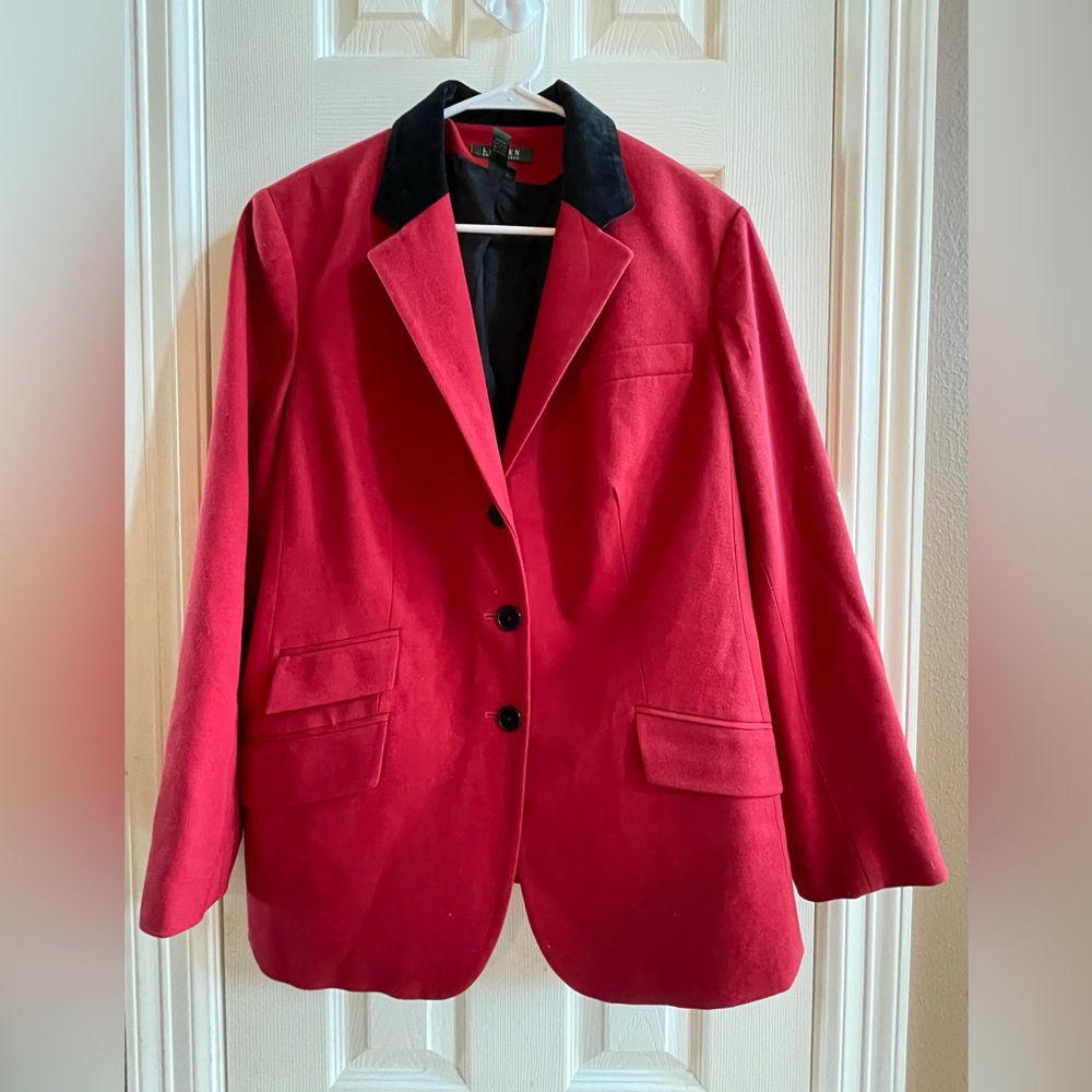 Ralph Lauren Red Wool Blend Blazer with Black Velvet Collar, Plus Size 1…